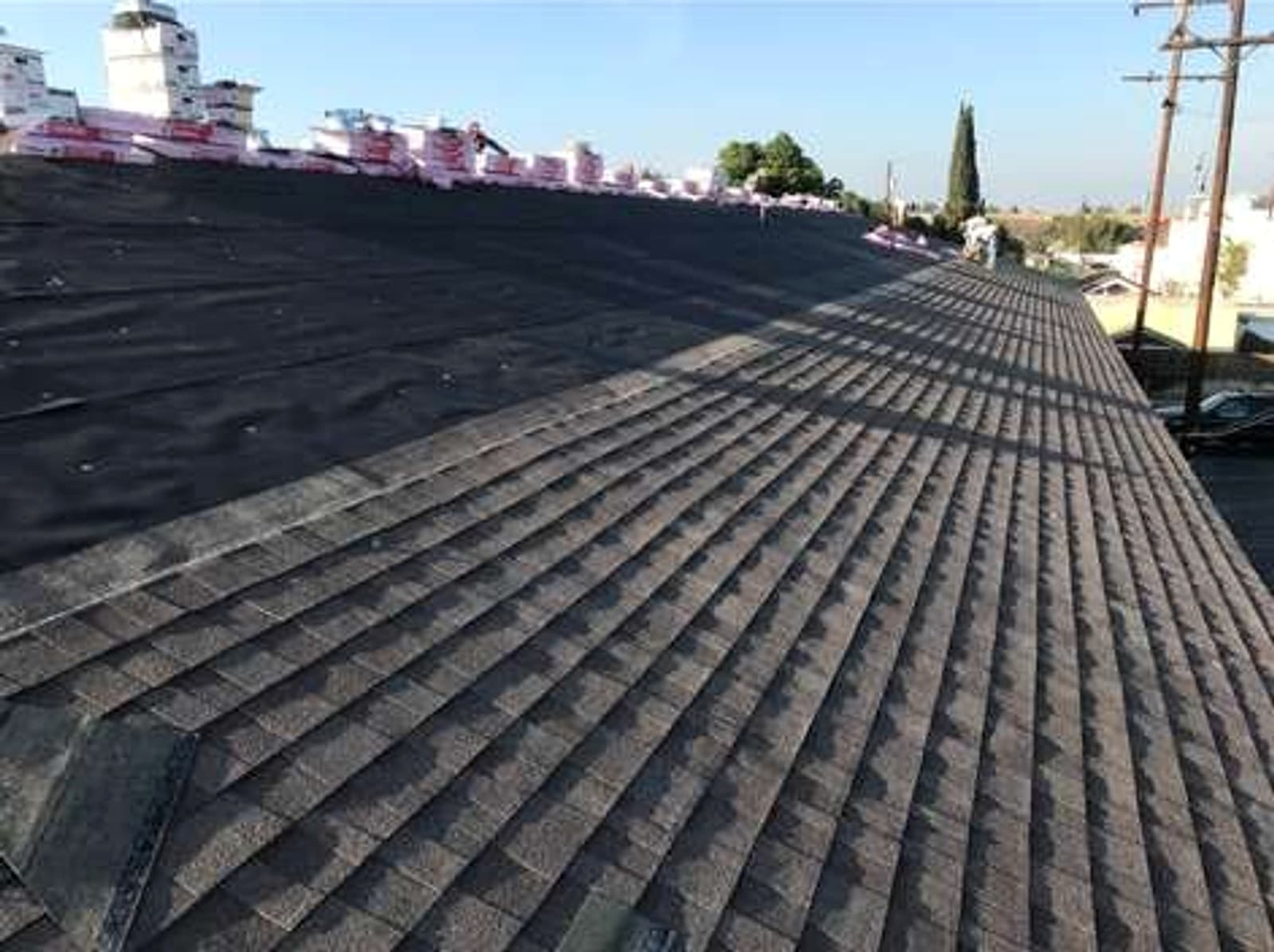 Roof edge and surface prepared by Certified 1 Roofing Co.
